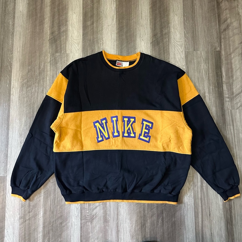 Rare 90’s Nike Sweatshirt